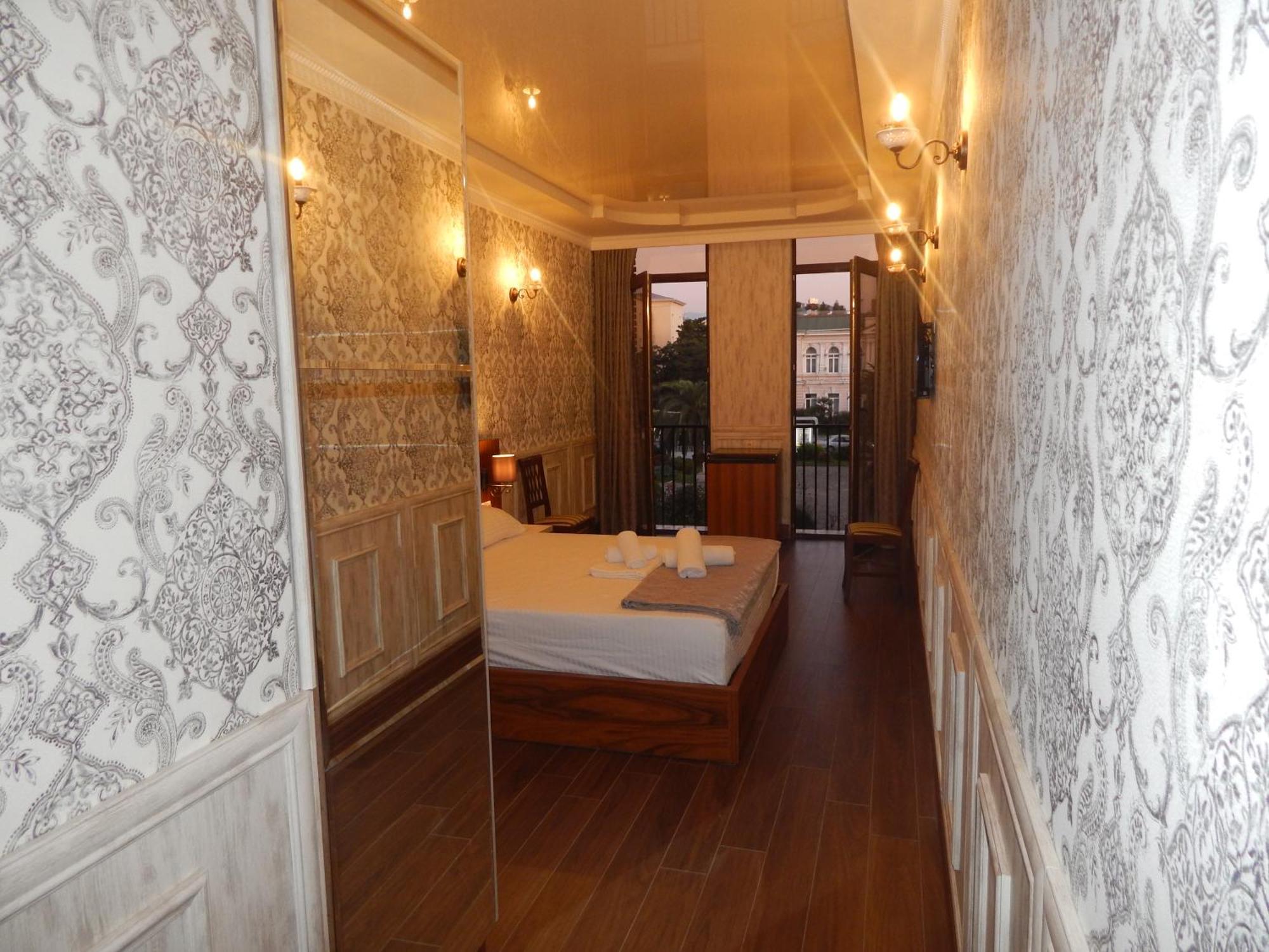 Melini Boutique Hotel باتومي المظهر الخارجي الصورة